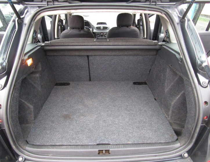 Renault Clio 30
