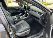 Toyota RAV4 17