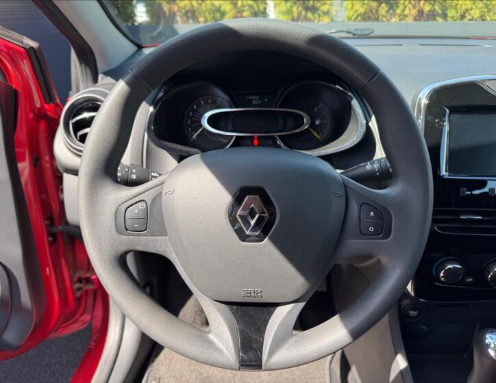 Renault Clio 16