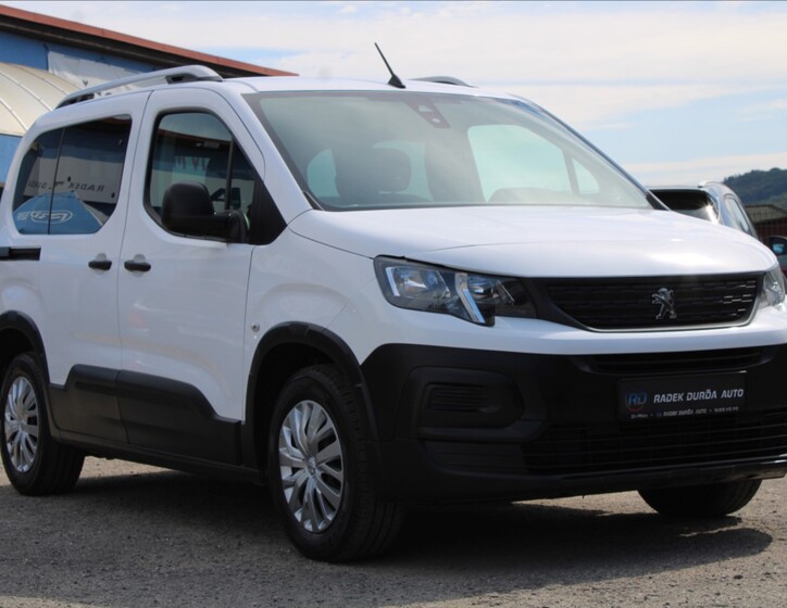 Peugeot Rifter 3