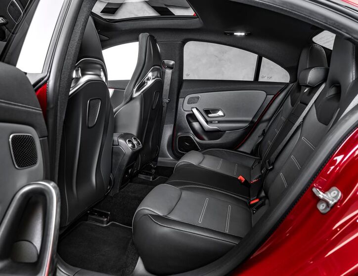 Mercedes-Benz CLA 18