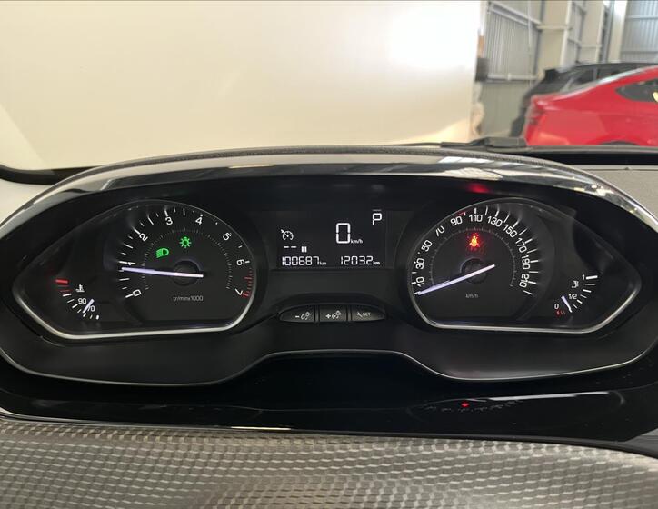 Peugeot 2008 10