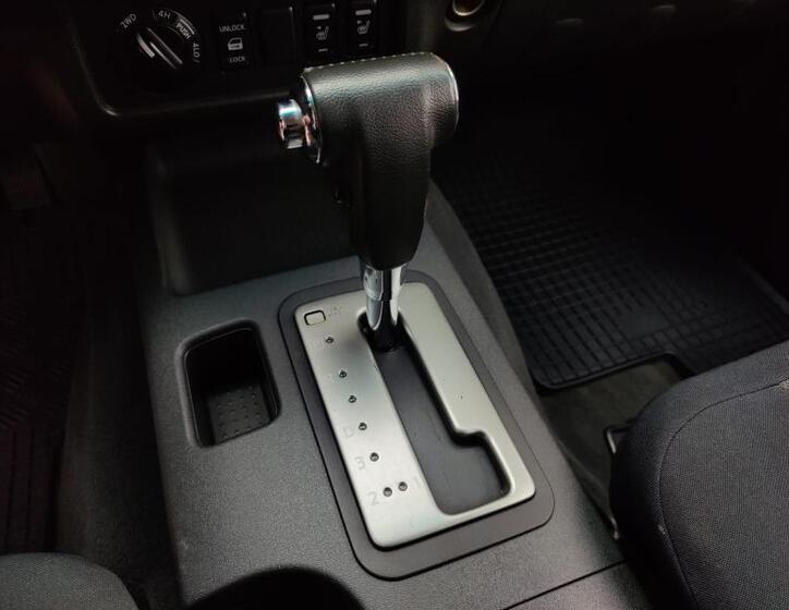 Nissan Navara 29