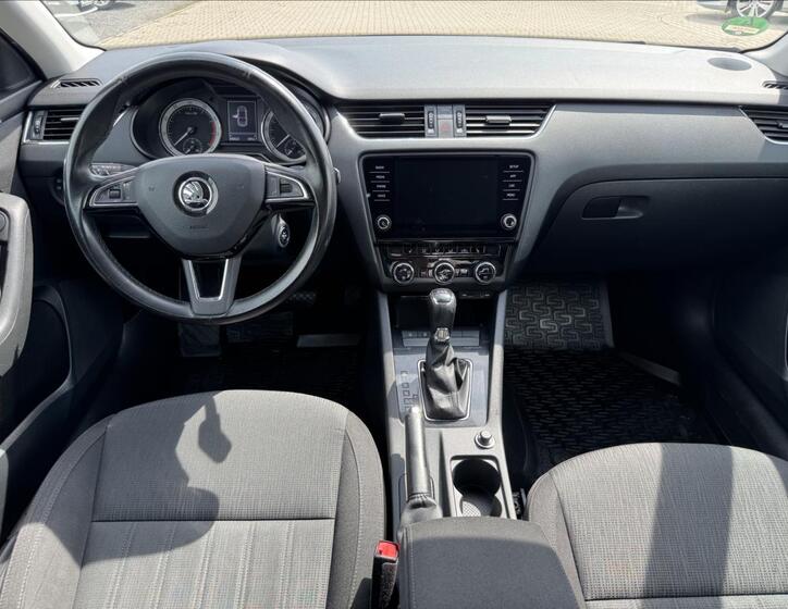 Škoda Octavia 13