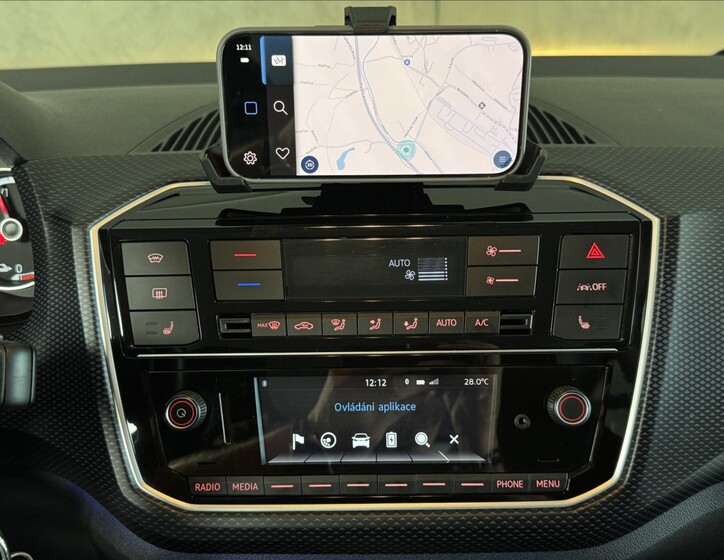 Volkswagen e-up! 41