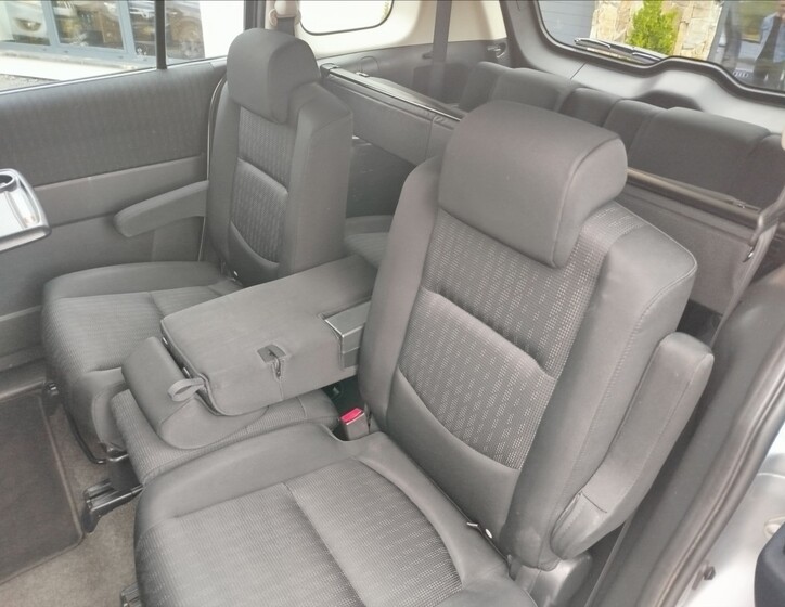 Mazda 5 21