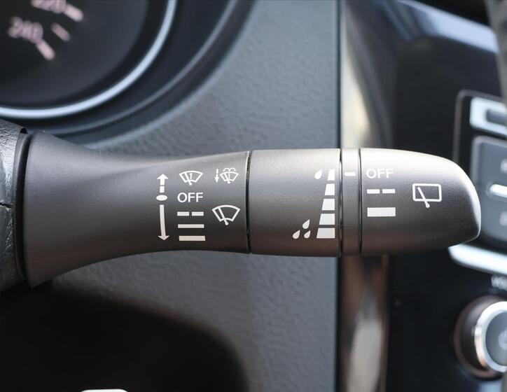 Nissan Qashqai 21