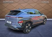 Hyundai Kona 5