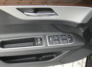 Jaguar XF 9