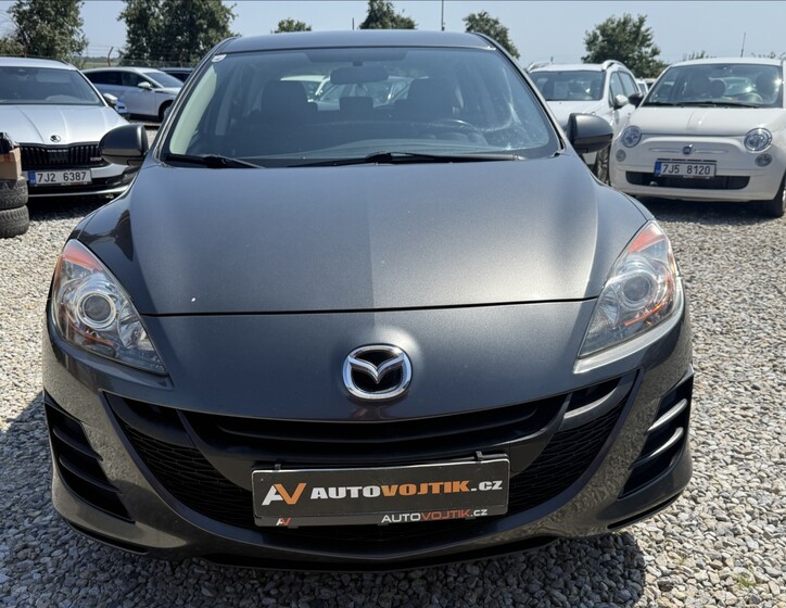 Mazda 3 2