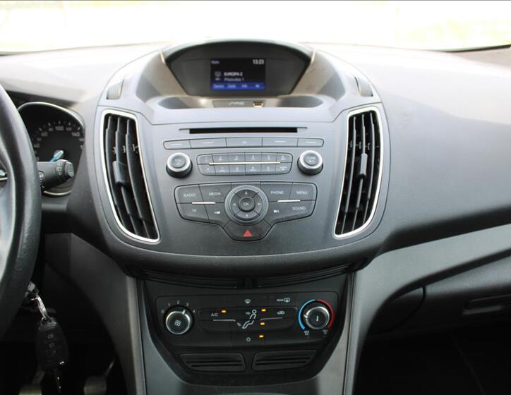 Ford Grand C-MAX 17