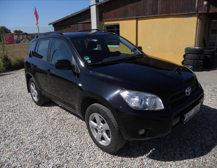 Toyota RAV4 3