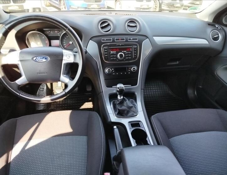 Ford Mondeo 10