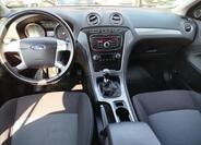 Ford Mondeo 10