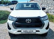 Toyota Hilux 2