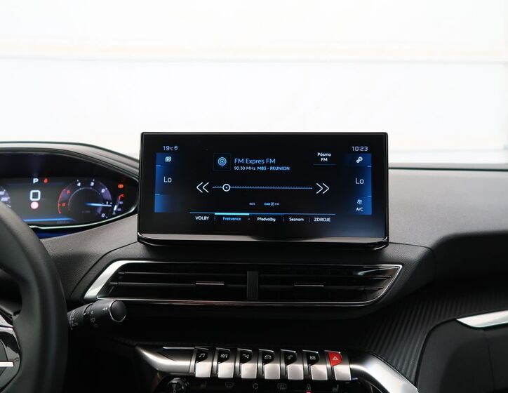 Peugeot 5008 26