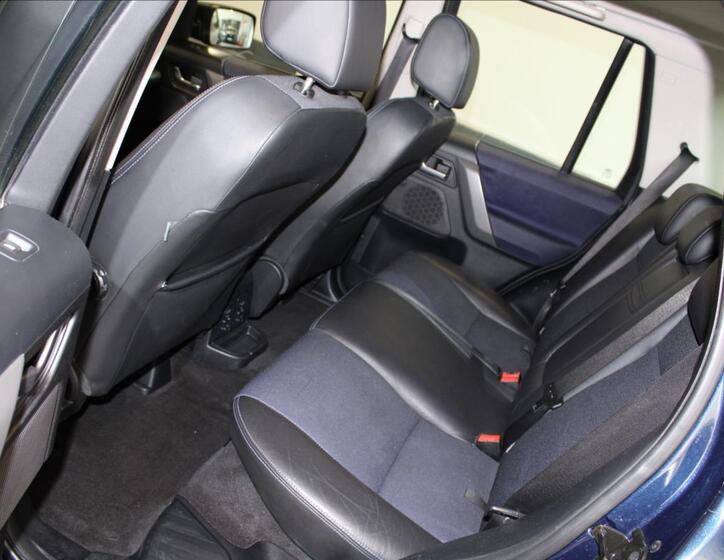 Land Rover Freelander 13
