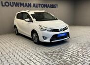 Toyota Verso 12