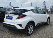 Toyota C-HR 4
