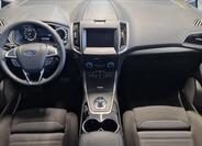 Ford S-MAX 21