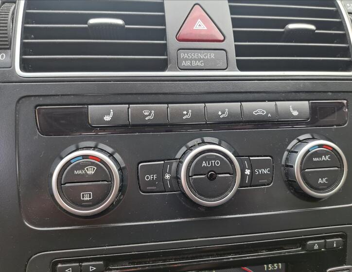 Volkswagen Touran 23