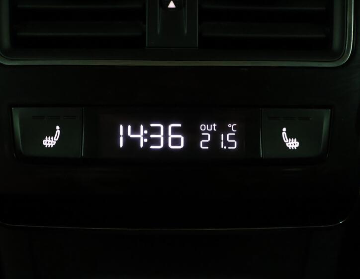 Škoda Superb 28