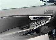 Volvo V40 18