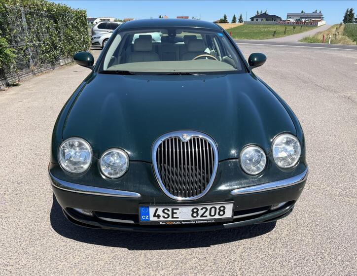 Jaguar S-Type 2