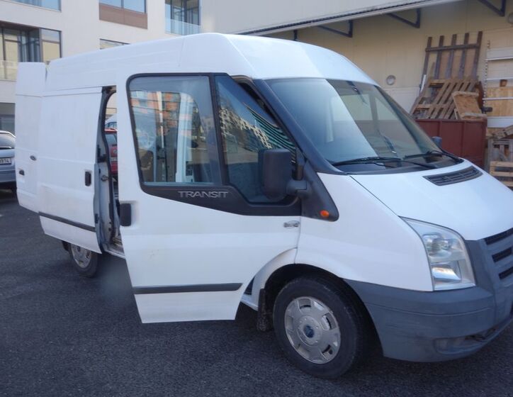 Ford Transit 21