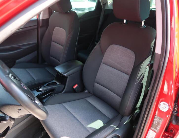 Hyundai Tucson 10
