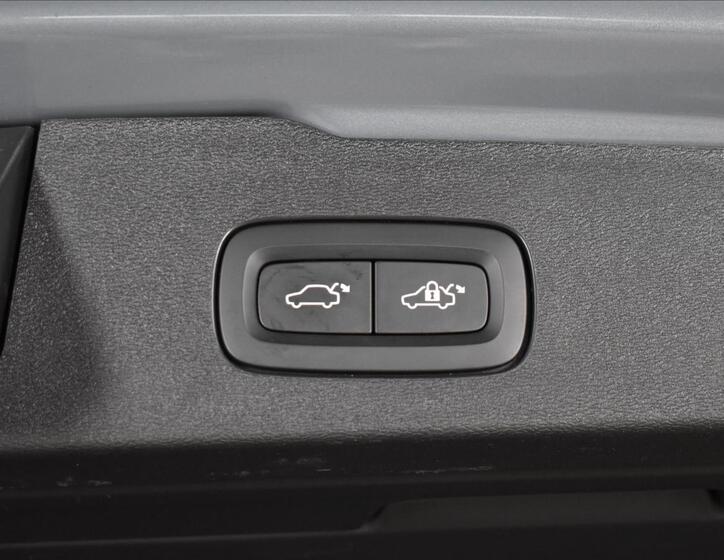 Volvo V60 11