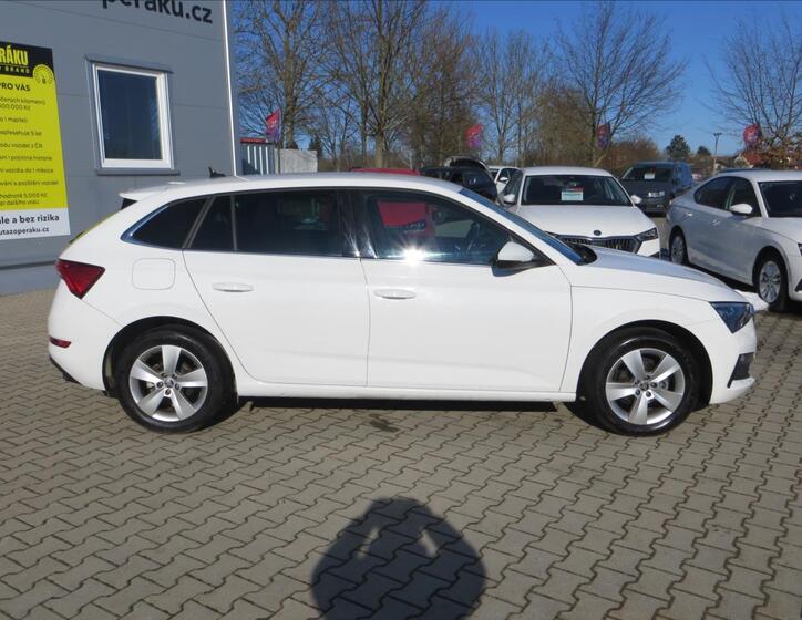 Škoda Scala 9