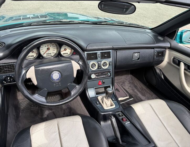 Mercedes-Benz SLK 7