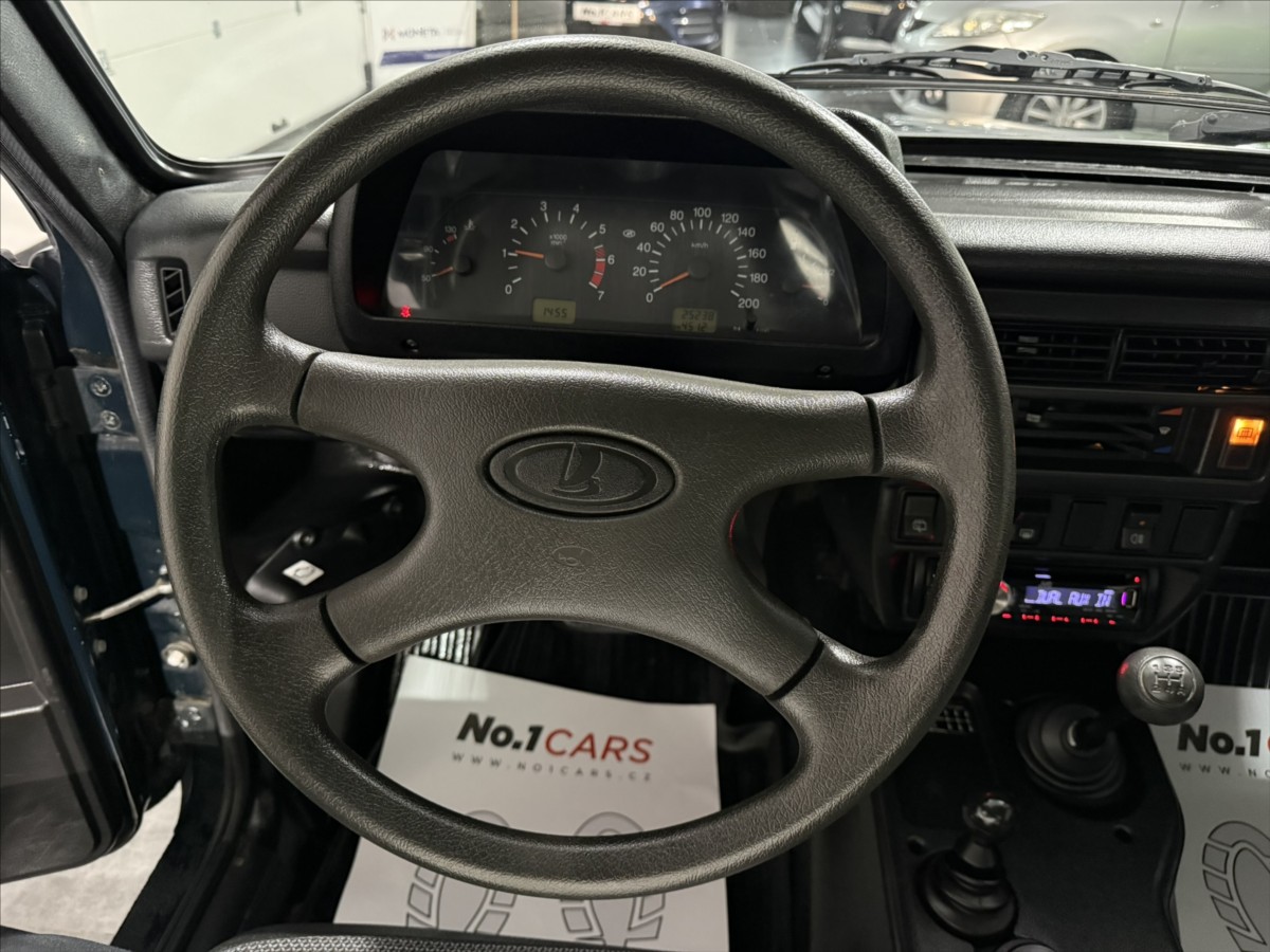 Lada Niva