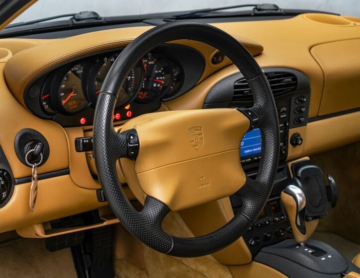 Porsche 911 11