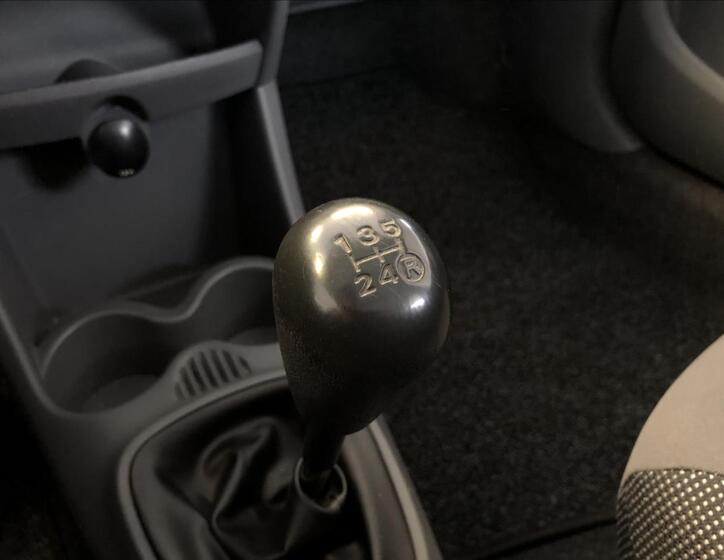 Peugeot 107 15