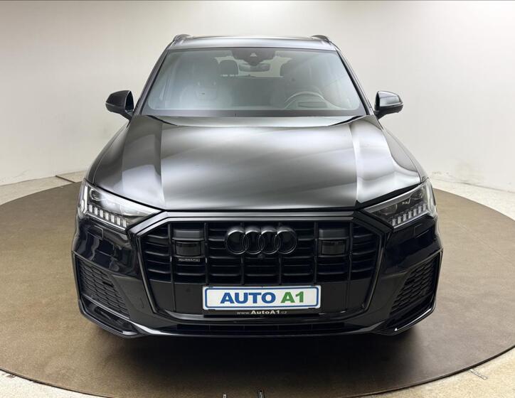Audi Q7 2