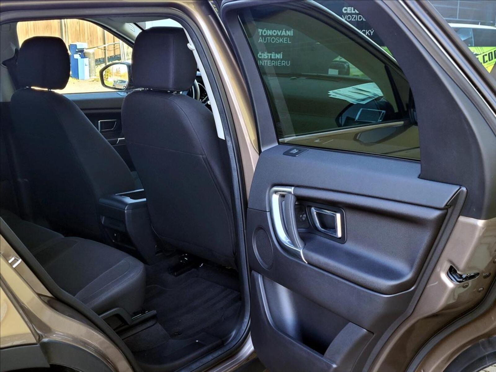 Land Rover Discovery Sport 18