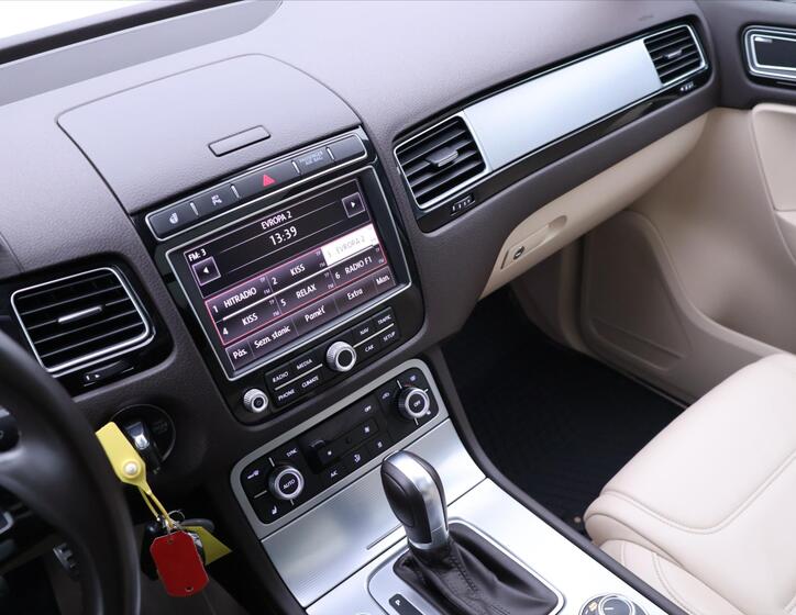 Volkswagen Touareg 27