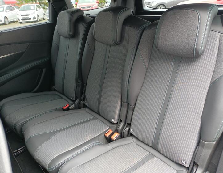 Peugeot 5008 5