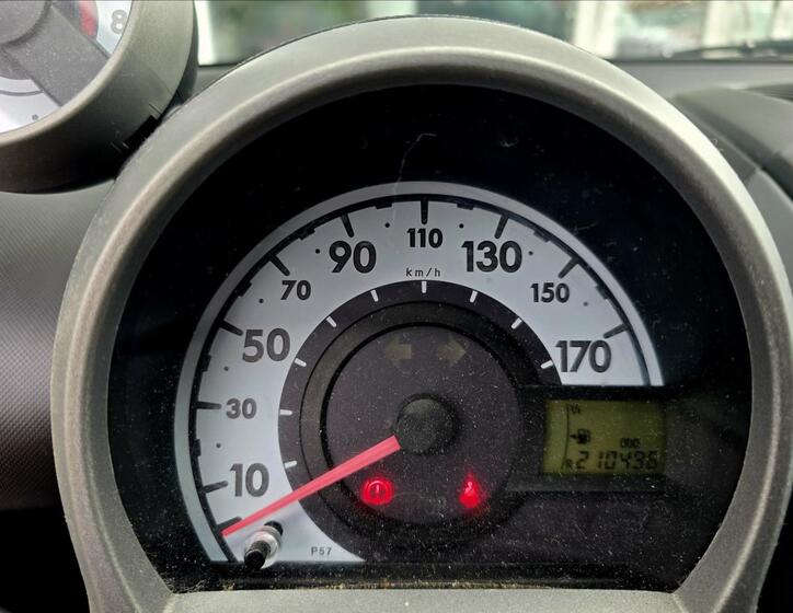 Toyota Aygo 12