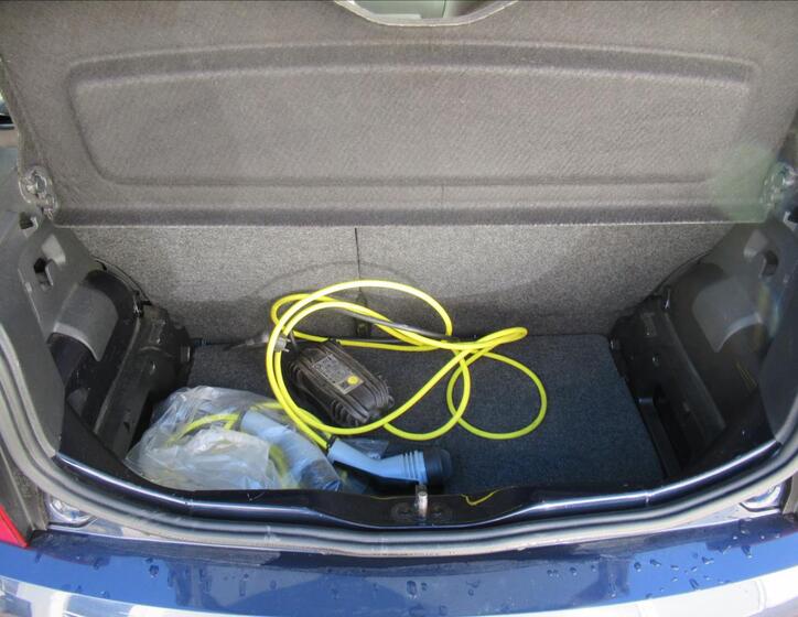 Volkswagen e-up! 19