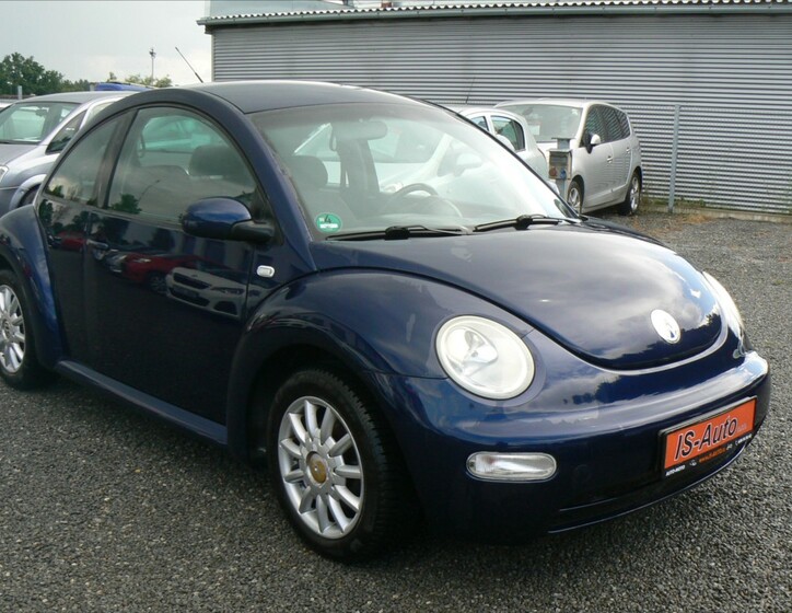 Volkswagen New Beetle 2