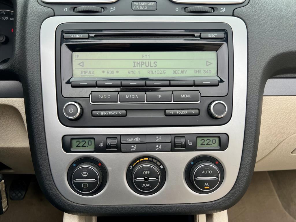 Volkswagen EOS