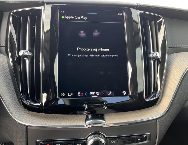 Volvo XC60 25