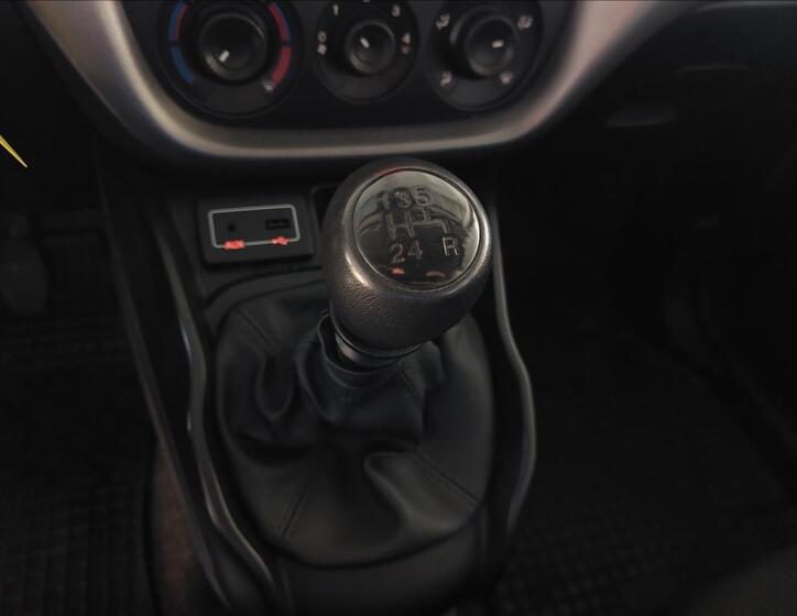 Fiat Dobló 15