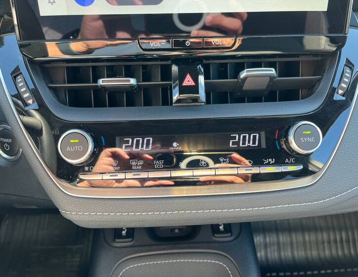 Toyota Corolla 26