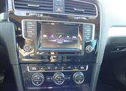 Volkswagen Golf 38