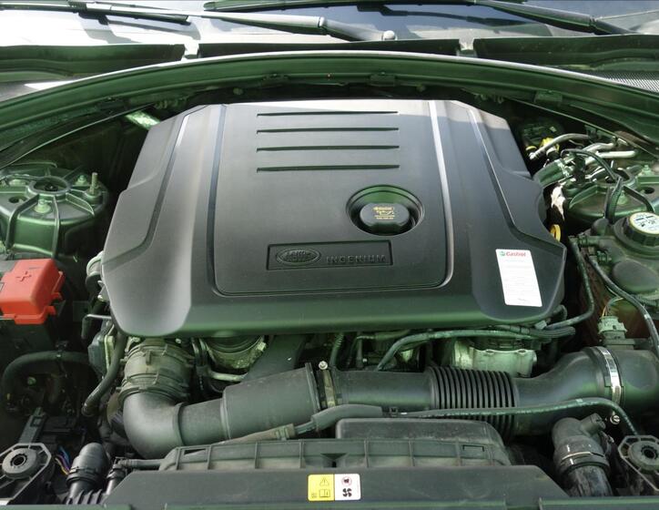 Land Rover Range Rover Velar 41