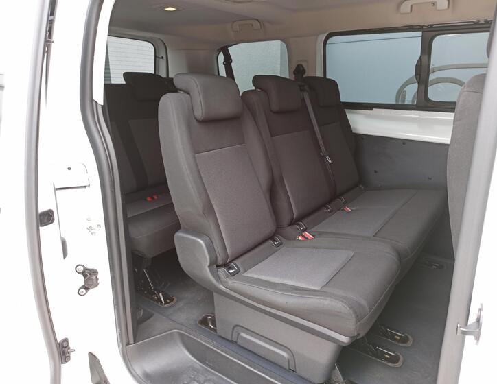 Toyota ProAce 18